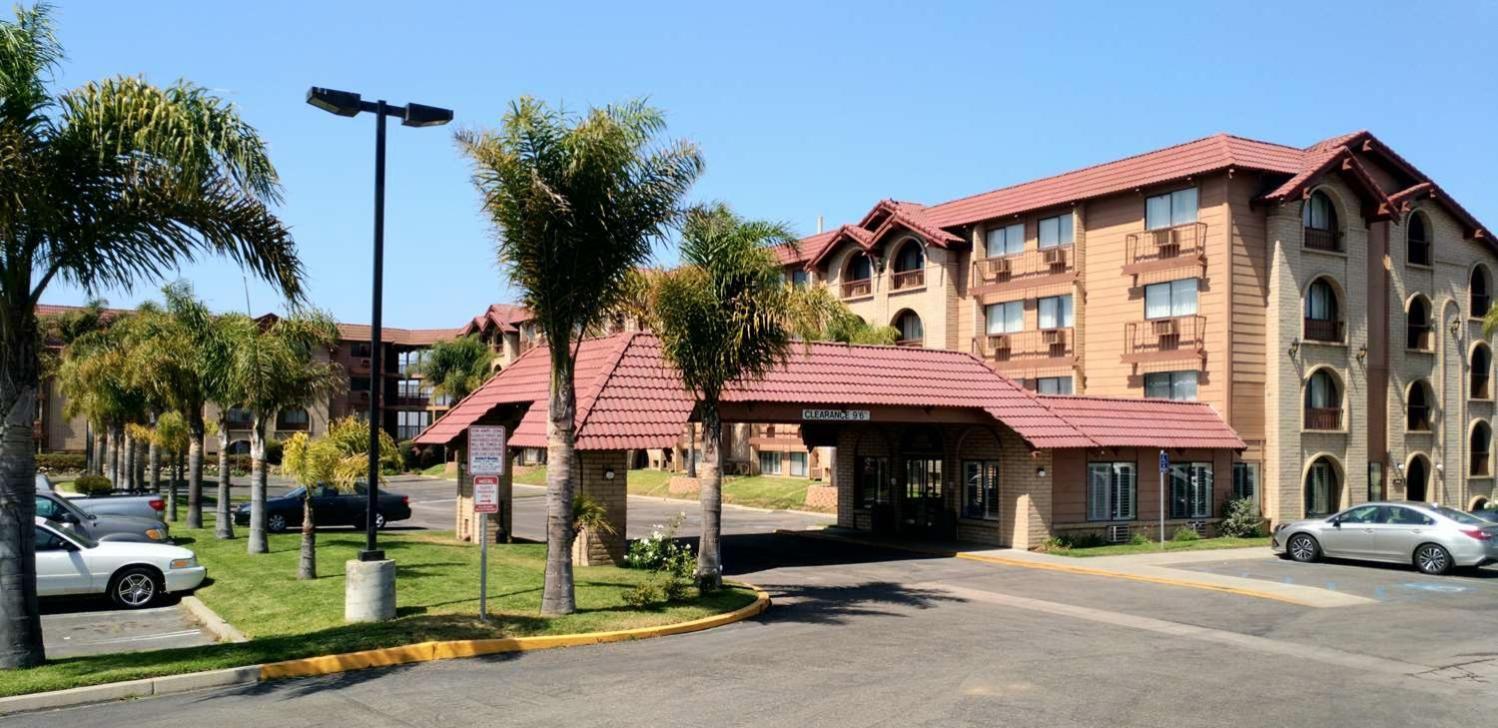 Lompoc Hotel Exterior photo